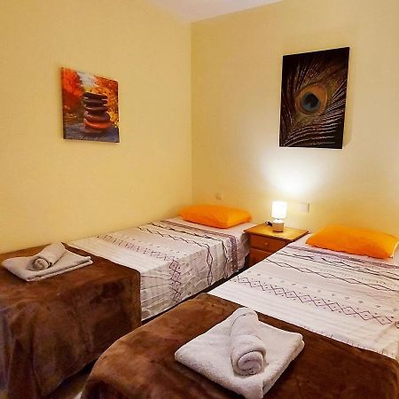 Modern And Centric Apartment With Air Conditioning - By Tenerifehints El Médano Exterior photo